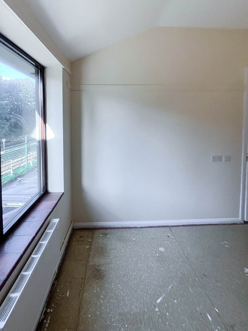 The lounge of the same property, after the works